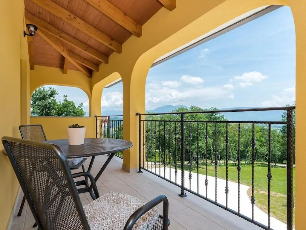 וילה Cosy Apartment In Potpićan